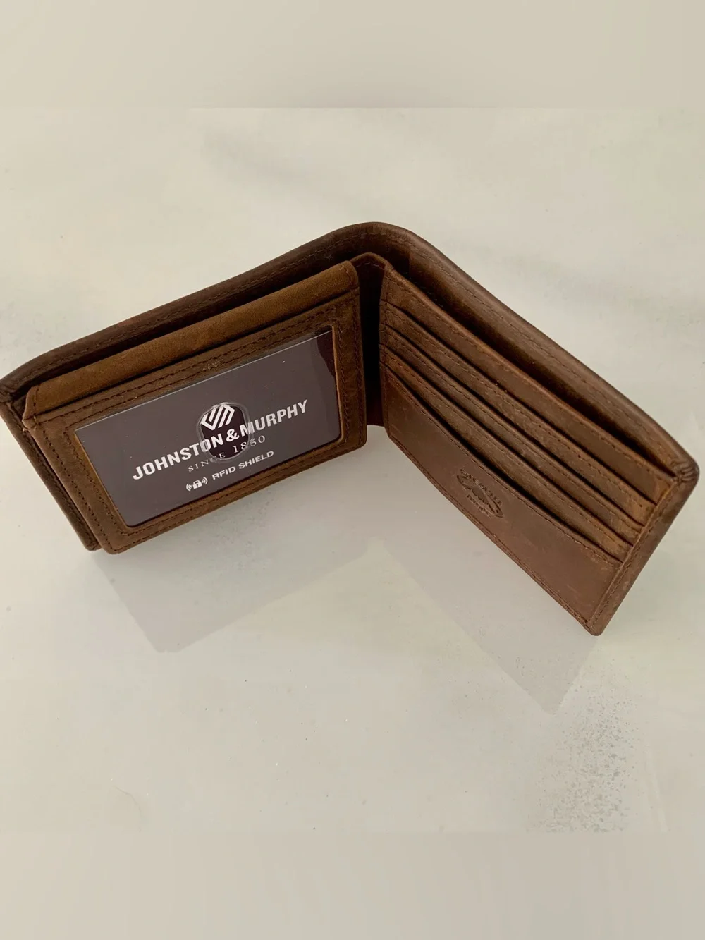 Johnston & Murphy Brown Leather Bi-Fold RFID Card & ID Wallet